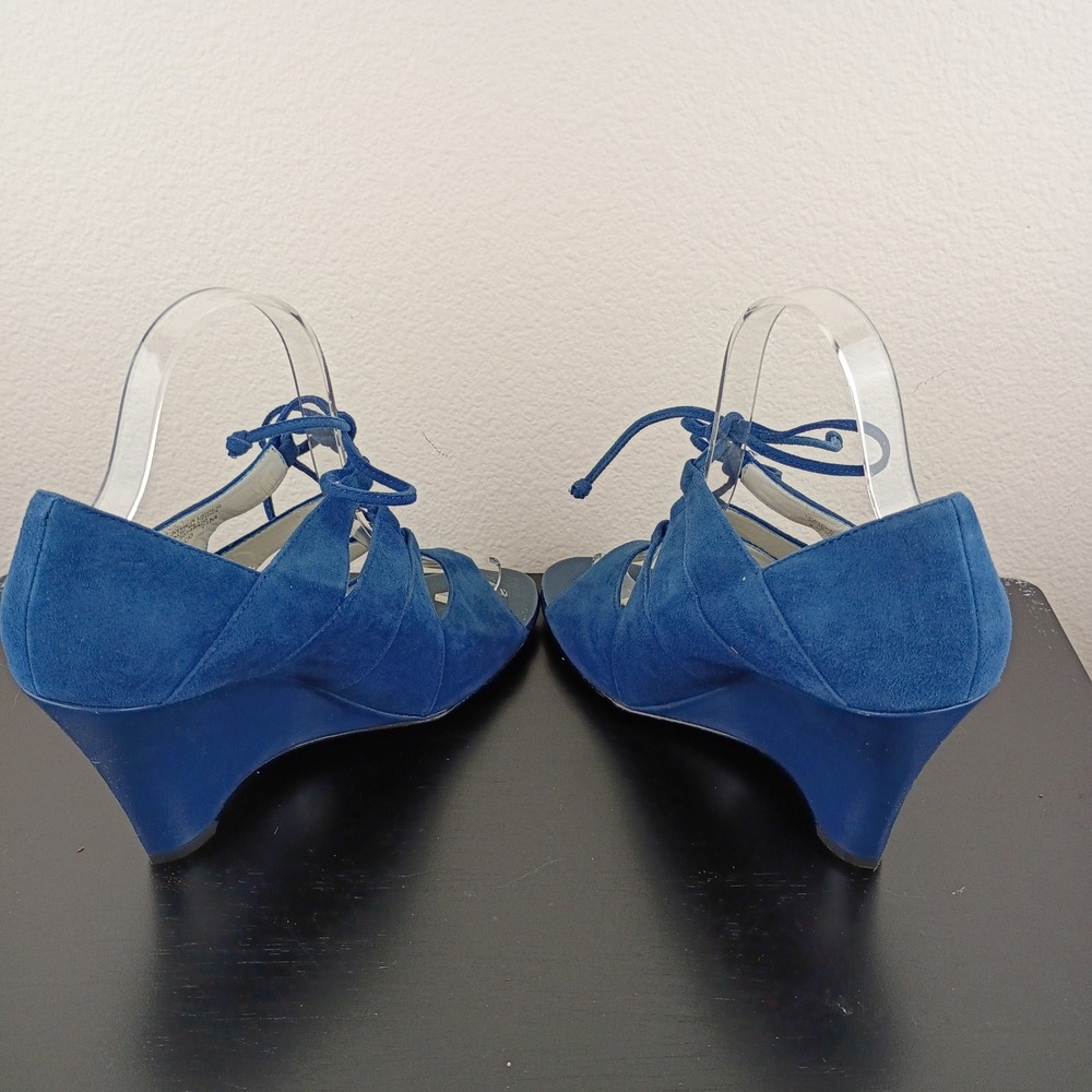 Franco Sarto Deco Blue Suede Lace Up Peep Toe Wedge Sandals Shoes Womens 7.5M - Picture 4 of 12